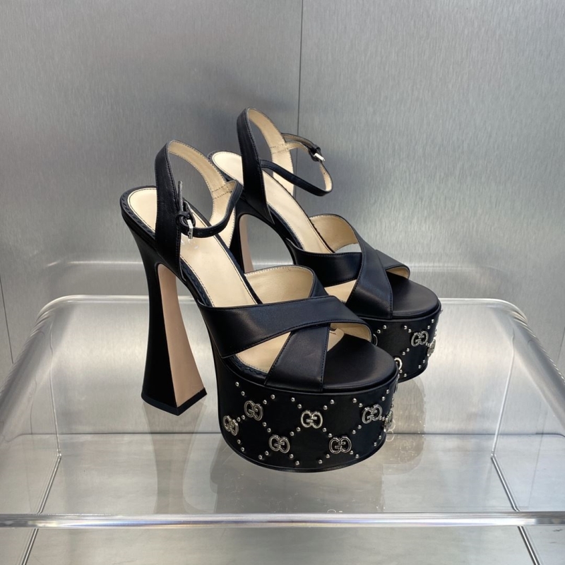 G*u*i high heels